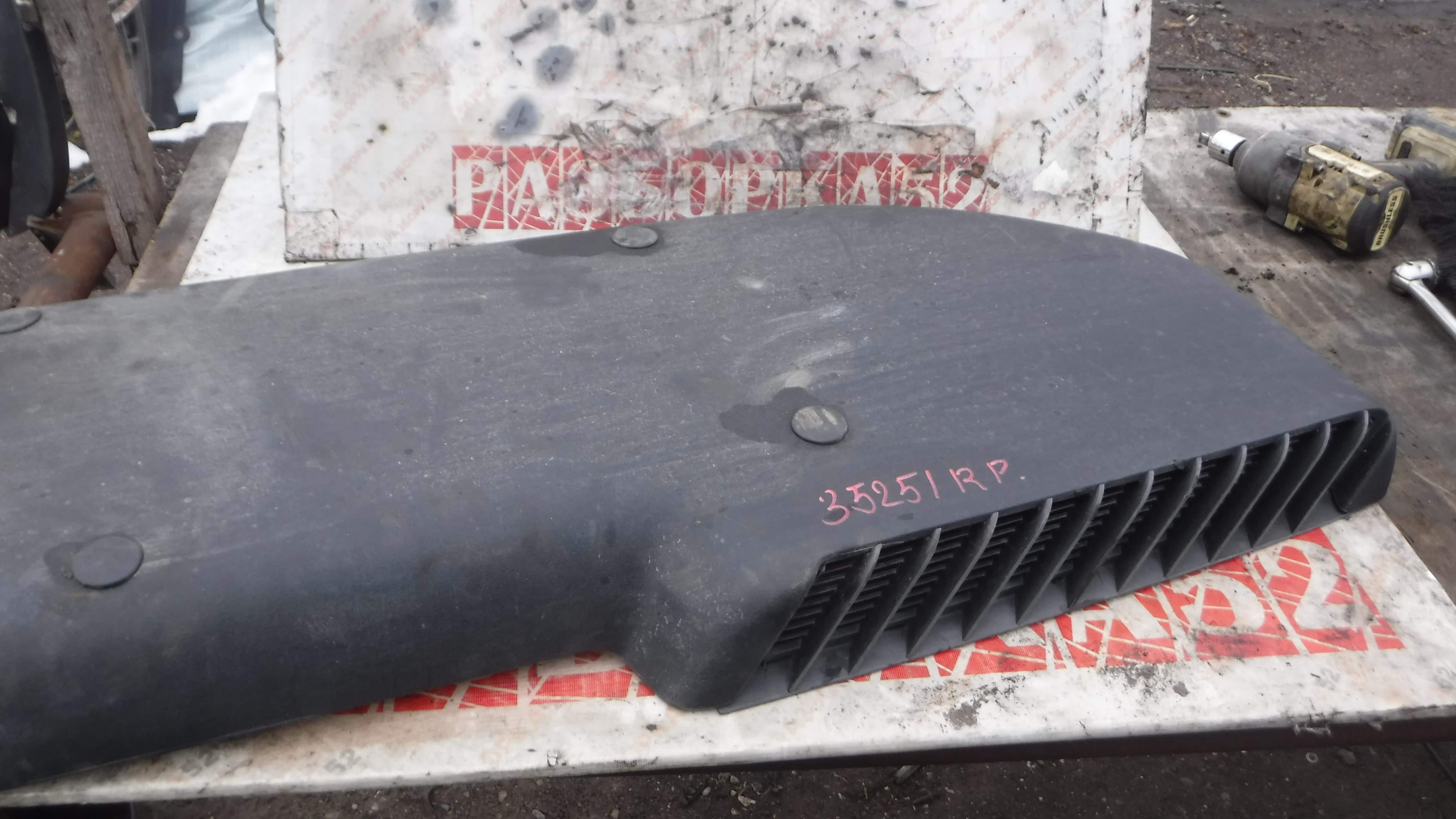 Воздухозаборник, шахта забора воздуха Рено премиум Renault Premium DCI320 2005 5010467896